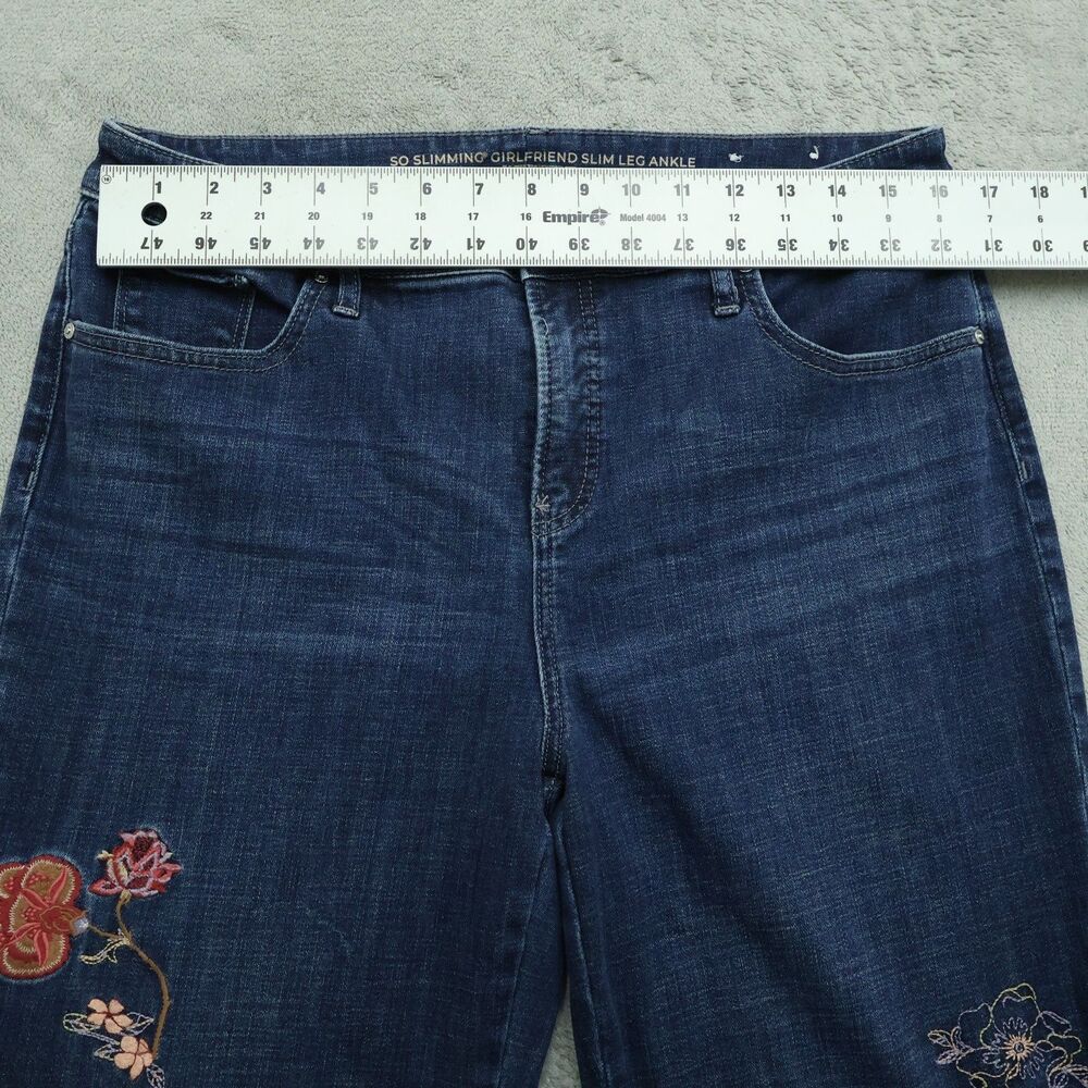 Chico's Jeans Women's 2R US-12 High-Rise Girlfriend Slim Leg Ankle 27" Inseam - Picture 15 of 16